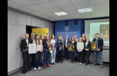 a738d603-6f36-41b6-8f6e-ec19bb62abee_p59621_original